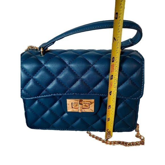 NWT: Vegan est 2005 handbag/bodybag - Picture 2 of 5